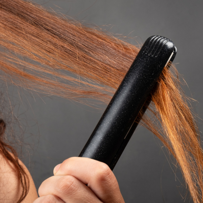 heat damage hair and straightener