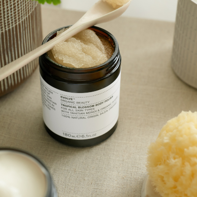 Evolve beauty Body Polish