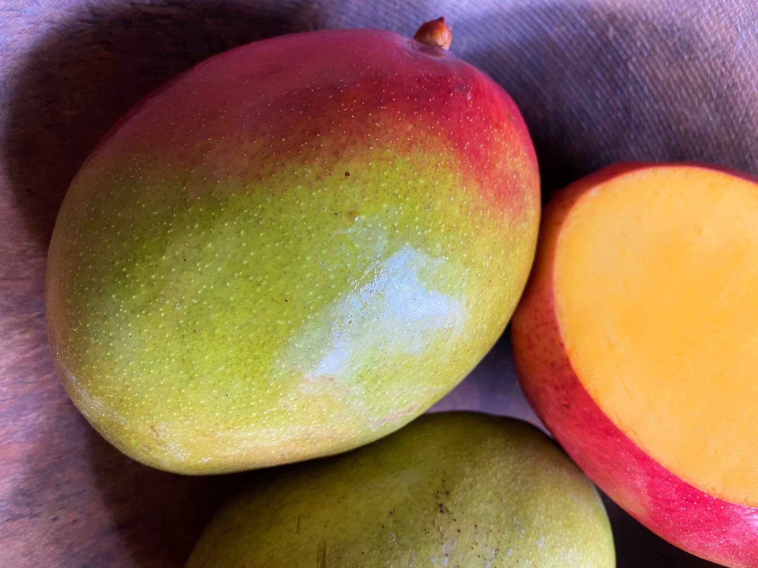 This Summer, Move Muchos Mangos — Organically Grown Company