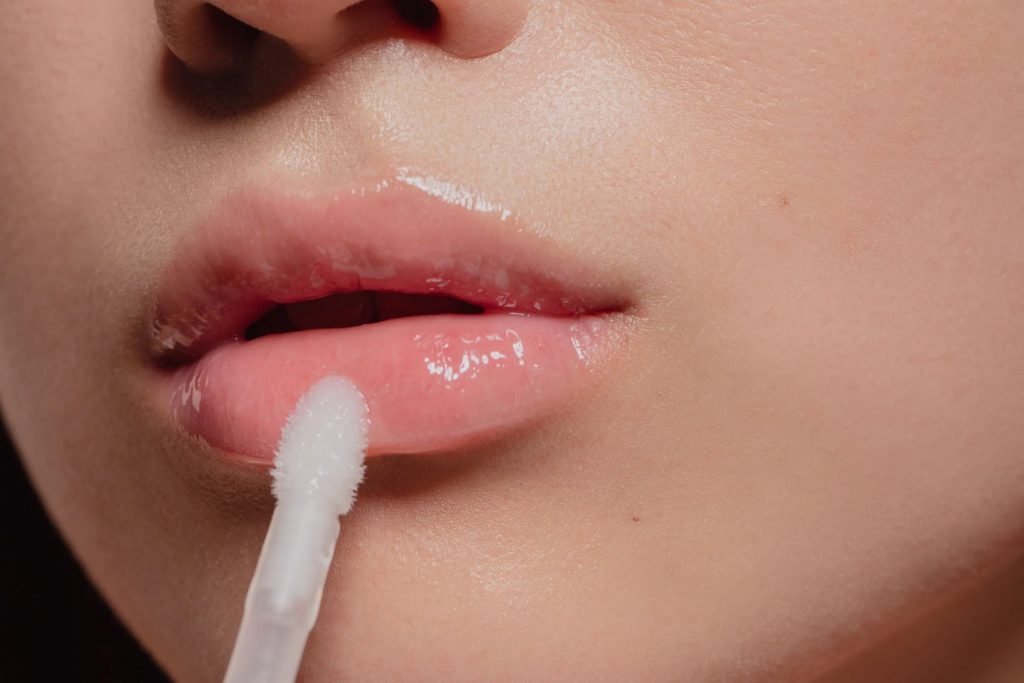 Why Lipgloss Is the Comeback Queen of Clean Bea – 100% PURE